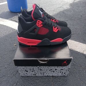 Air Jordan 4 Retro,  'Red Thunder'
